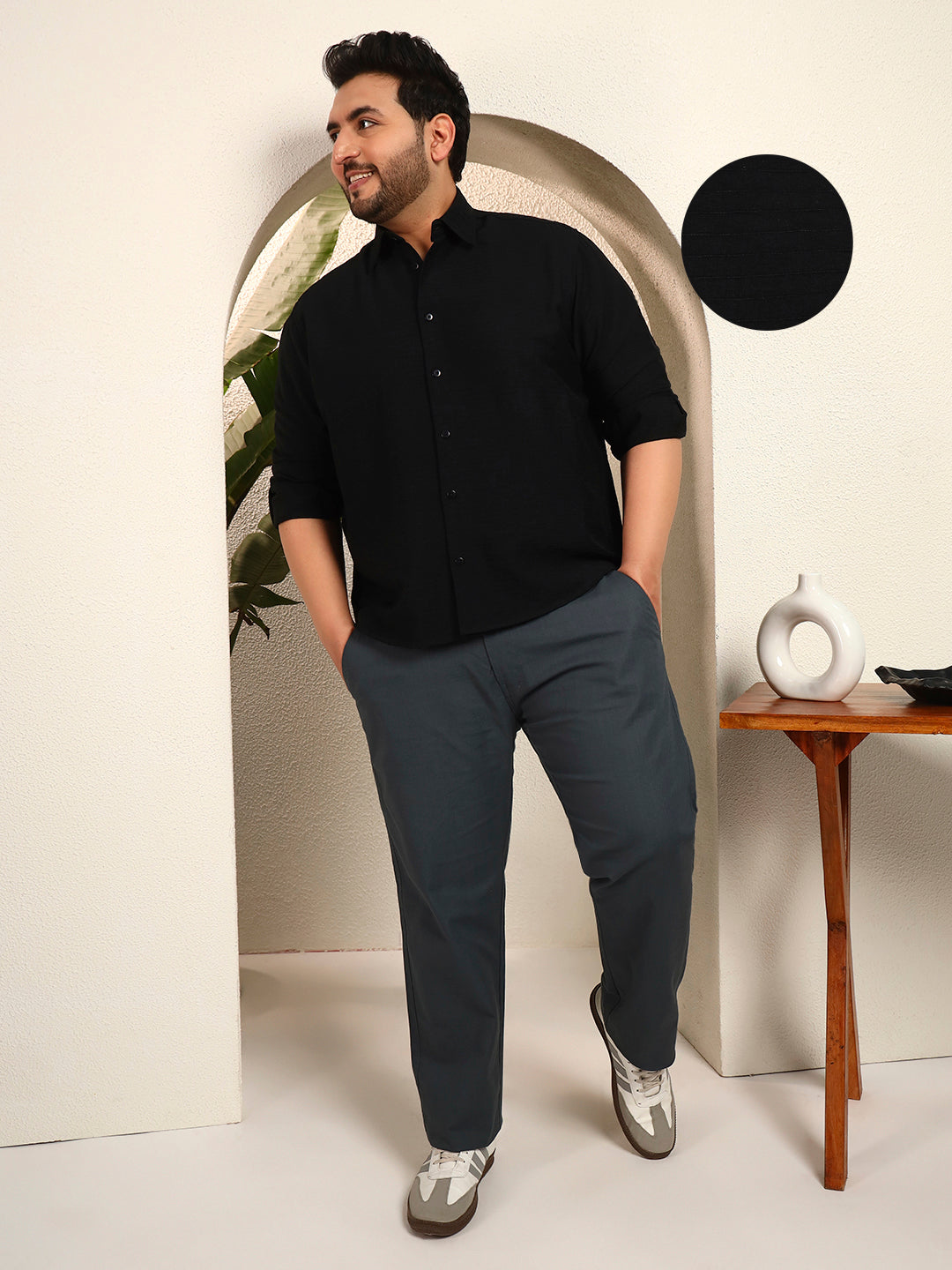 JADEBERRY SHIRT PLUS | Pitch Black